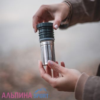 Термос Арктика американский дизайн 0,9л с ситечком зеленый_Site_v06
