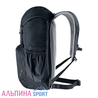 Deuter-Walker-24-Black-1